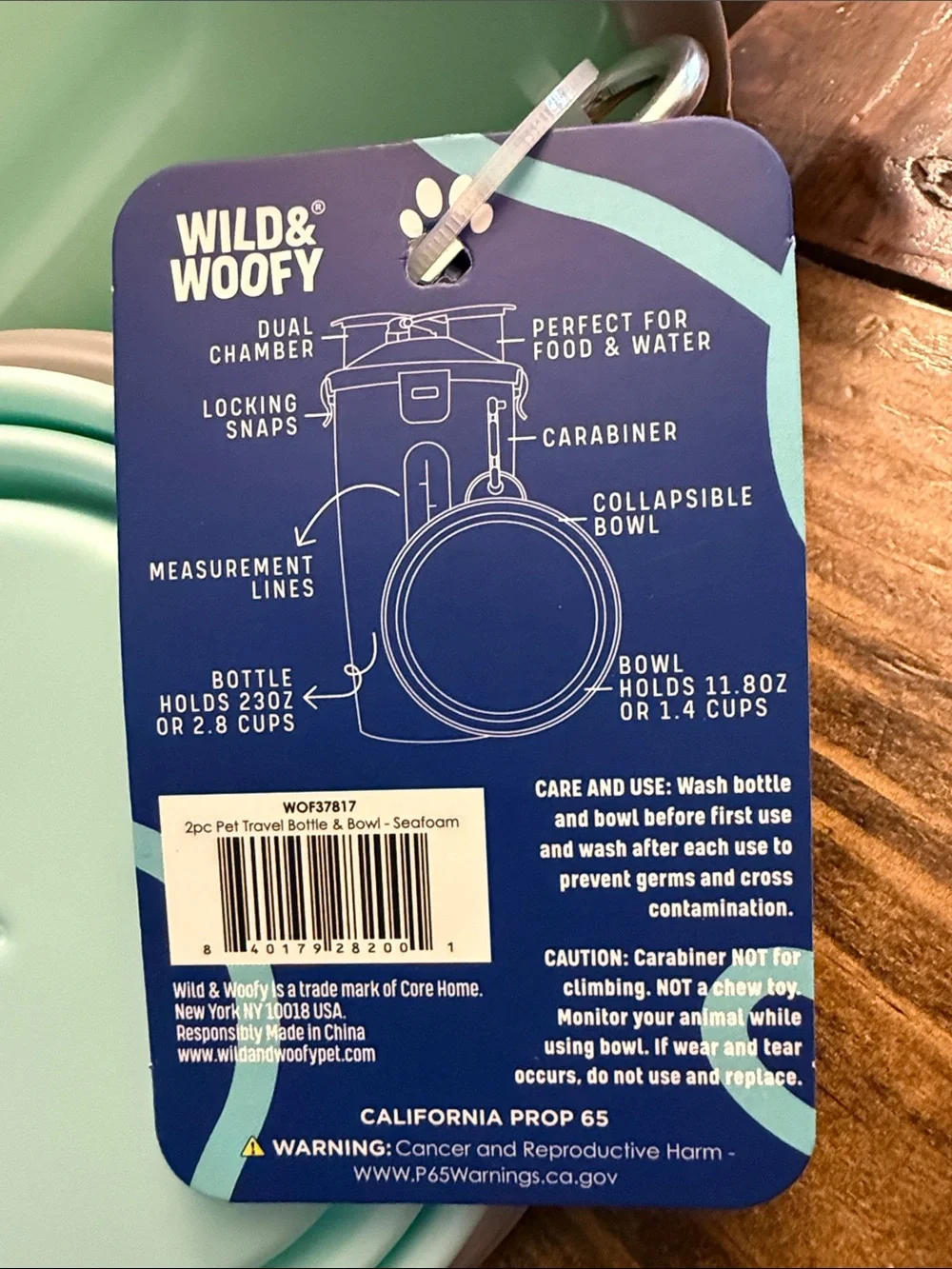 Wild & Woofy Dog Water/Snack Break Bottle with Collapsible Bowl (Mint Color)